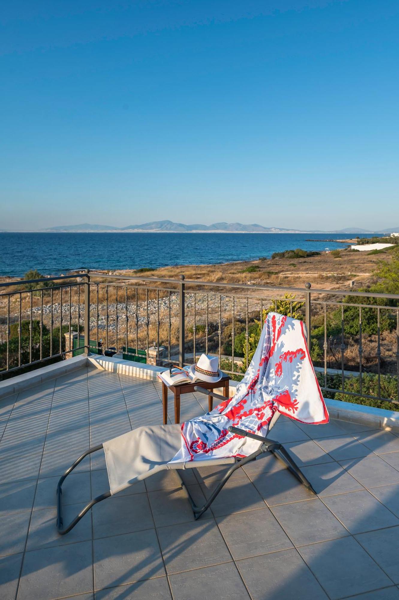 Marfaia - Villa By The Sea Agioi Exterior photo