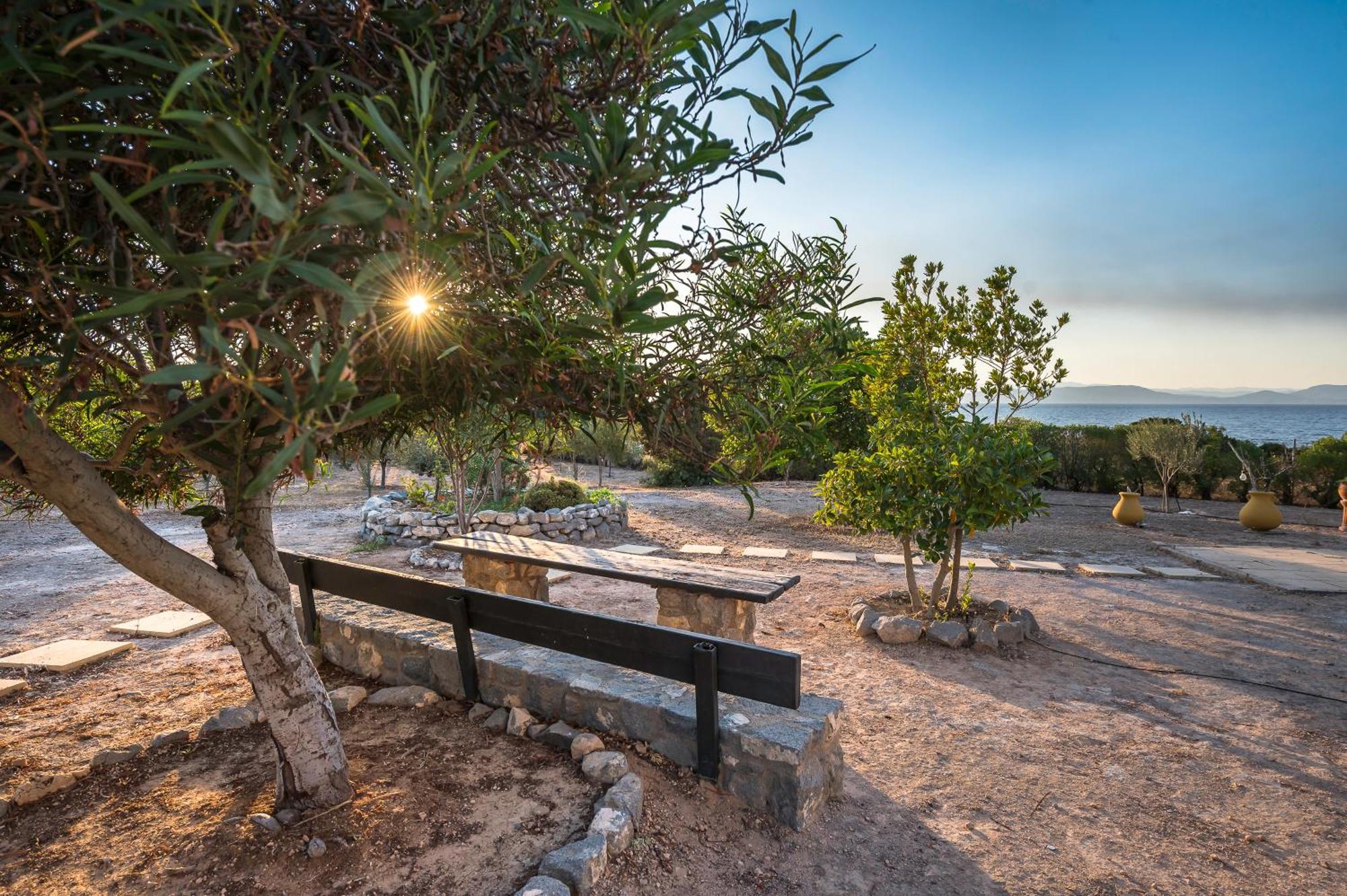 Marfaia - Villa By The Sea Agioi Exterior photo
